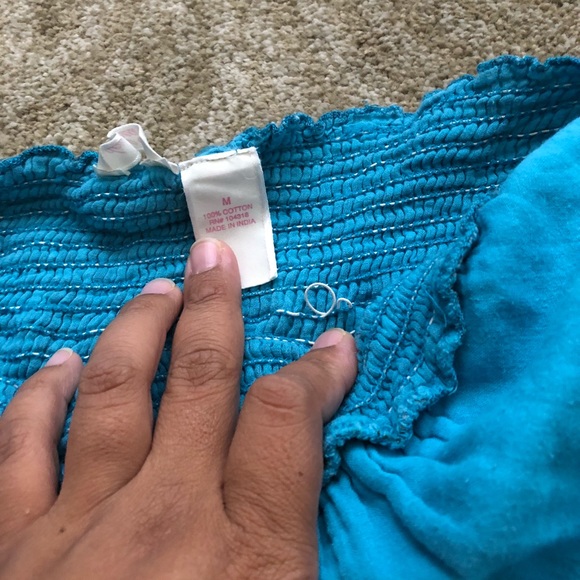 Halter dress - Picture 4 of 5